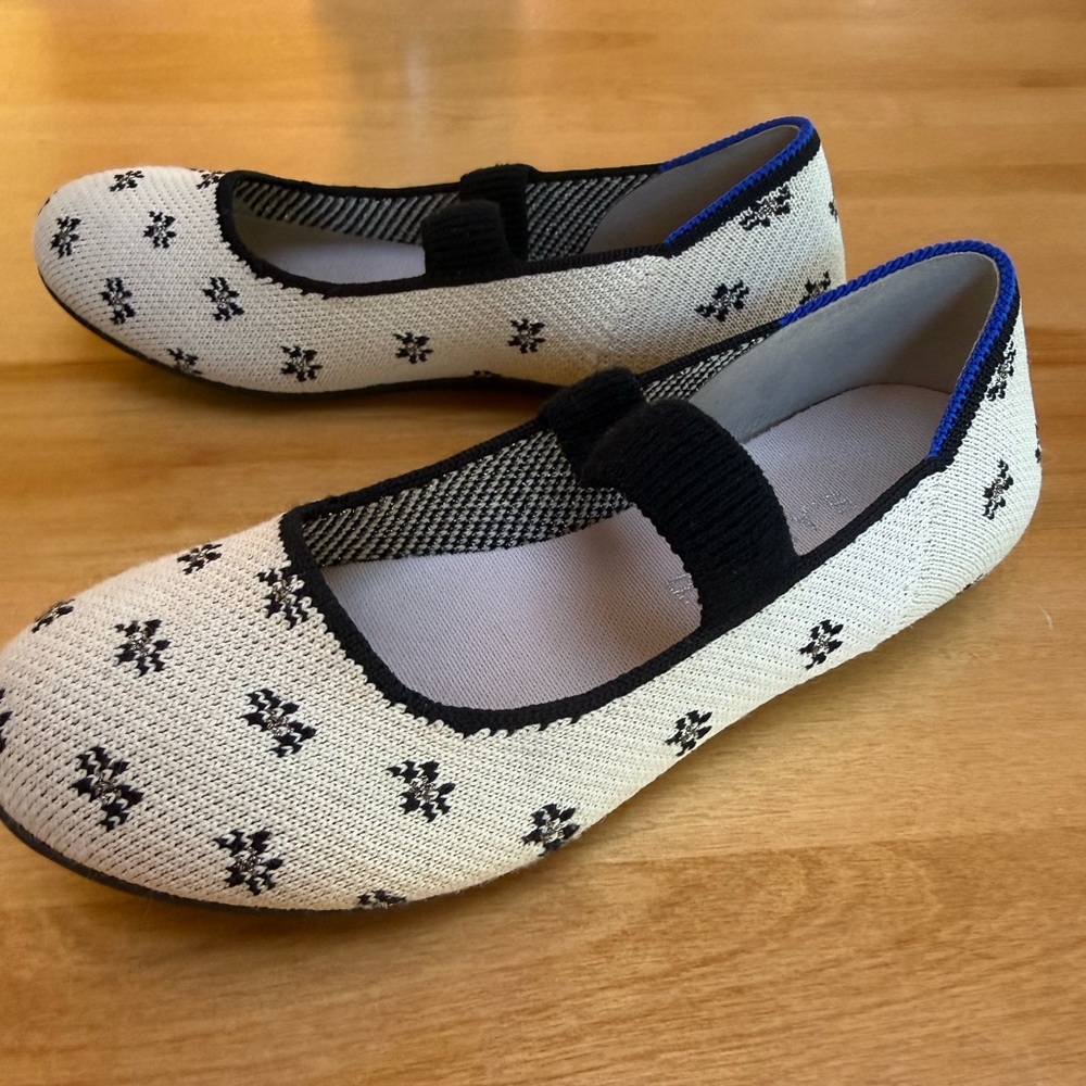 Girls Rothy’s Ballet Flat - Picture 3 of 7